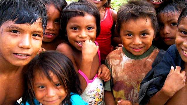 Amenaza Rosario Robles a indígenas: 3 hijos máximo, o no hay apoyos