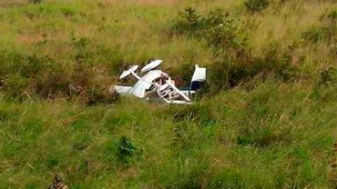 Mueren dos personas al desplomarse avioneta en Tampico
