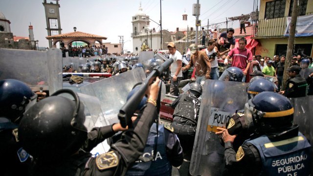 Quemar o golpear hasta la muerte, ¿qué hay detrás de los linchamientos en México?