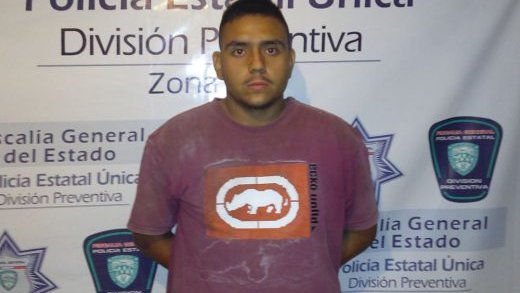 Levaba armamento, droga y vehículo robado en Zaragoza