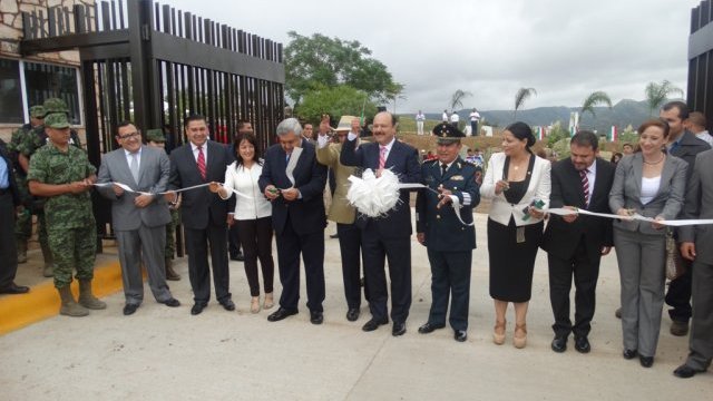 Inauguran Plaza de la Lealtad y otras obras en Parral