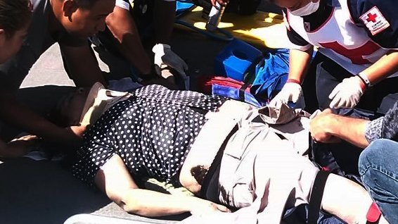 Urbano atropella a mujer en un cruce de peatones, en Chihuahua