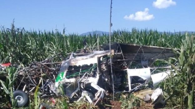 Un muerto y dos heridos, por choque de avionetas en Namiquipa