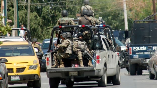 Liberan militares a 17 personas tras enfrentamiento