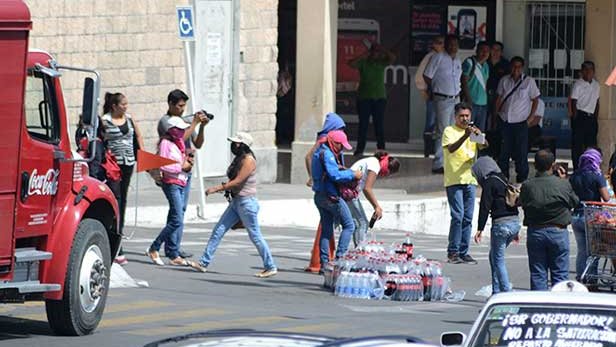 Coca-cola y Volkswagen se retiran de Iguala por la inseguridad