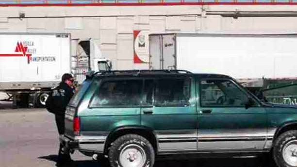 Ciudad Juárez: encuentran a ejecutado en una camioneta