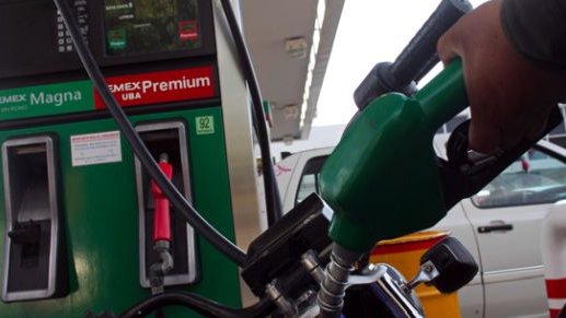 Octavo gasolinazo del año: llega magna a $10.54 por litro