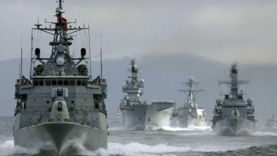 Rusia envía buques de guerra al Mediterráneo y Reino Unido, aviones