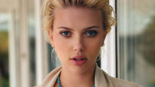 Scarlett Johansson se alza como la mujer más sexy del mundo