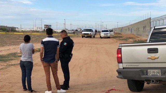 Dejan a otro encobijado en un baldío atrás del CBTIS 270 en Juárez