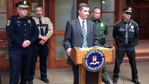 Captura FBI a 29 presuntos narcos en la frontera con Chihuahua
