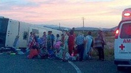 Vuelca autobús Rápidos Delicias en carretera de Oaxaca hay  un muerto 