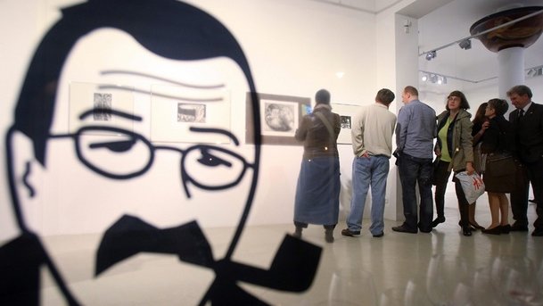 Con emotivo evento, Alemania le dice adiós a Günter Grass