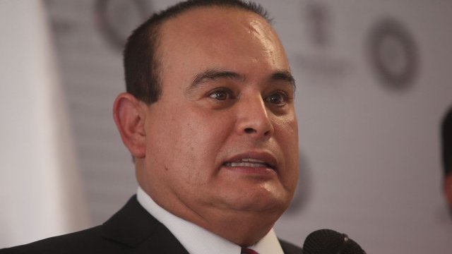 Muere secretario de Seguridad de Michoacán y tres personas más al desplomarse helicóptero