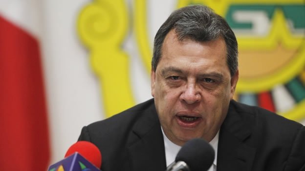Ángel Aguirre deja la gubernatura de Guererro