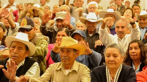 En México, pensionados trabajan demasiado y se jubilan con poco