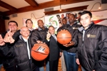 Presentan equipo de basquetbol municipal 