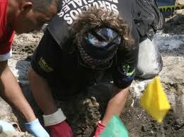 Aún sin identificar restos encontrados en fosa en México 