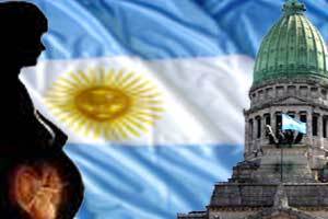 Argentina despenaliza el aborto para mujeres violadas