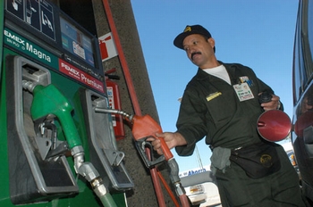 Subsidio a gasolina supera presupuesto