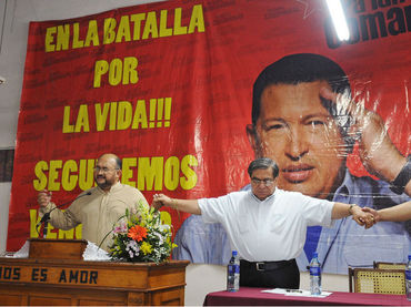 Celebran que se recupere presidente de Venezuela
