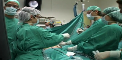 Operación pionera a un feto con una enfermedad pulmonar mortal