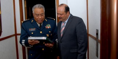 Planteó Duarte en el Ejército, el reajuste de regiones operativas