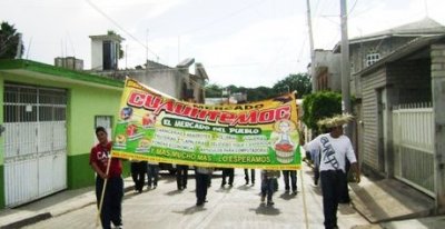 Comerciantes del mercado protestan contra Soriana en Huajuapan
