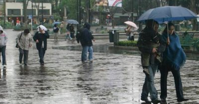 Frente frío 7 y Raymond afectan con lluvias a gran parte del país