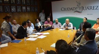 Logran compromisos del alcalde de Juárez, los antorchistas