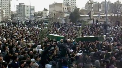 Las fuerzas de seguridad sirias disparan a la multitud en un funeral en Damasco