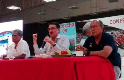 Hay la necesidad de formar un partido político del pueblo: Homero Aguirre
