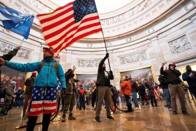 "Escenas vergonzosas en el Congreso de EE.UU.": La comunidad internacional condena los ataques al Capitolio y llama a respetar resultados electorales