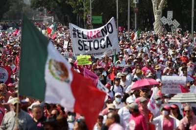 Cientos de miles de mexicanos salieron a marchar en defensa del sistema electoral a lo largo de la República