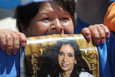 Dan de alta a Cristina Kirchner; no tenía cáncer
