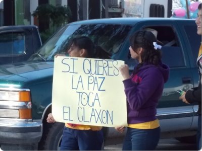 En Delicias exigen paz s claxonazos 