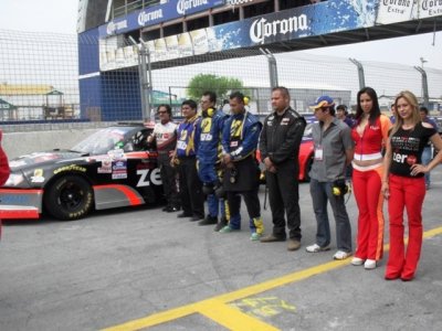 Escudería chihuahuense irá al Serial NASCAR