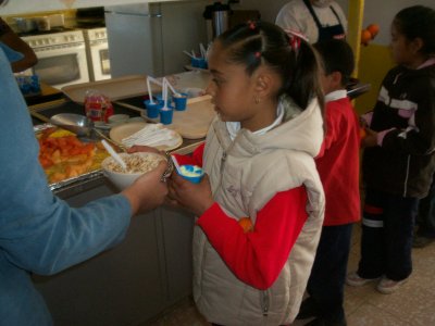 Cuidarán la correcta alimentación en las escuelas