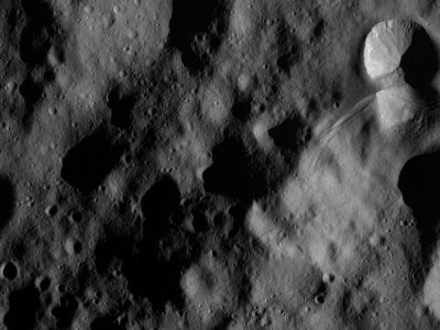 Primeras fotos cercanas del asteroide Vesta