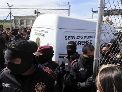 Dejó 44 muertos, riña entre Zetas y Golfos en penal de Apodaca