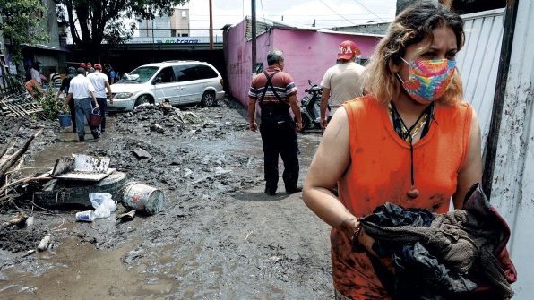 Mexiquenses temen perderlo todo tras inundaciones