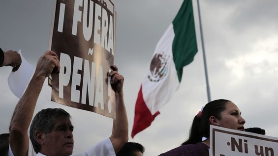 Refrenda Peña Nieto compromiso con la verdad en caso Ayotzinapa