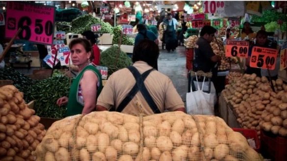 Mexicanos sufren la inflación más alta de los últimos 20 años