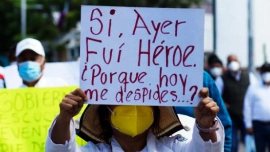 Despido de trabajadores de la Salud en Oaxaca, grave golpe por contubernio de AMLO y Murat