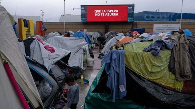 Campamento migrante “El Chaparral”, en Tijuana México, se encuentra en condiciones “precarias”, advierte Colef