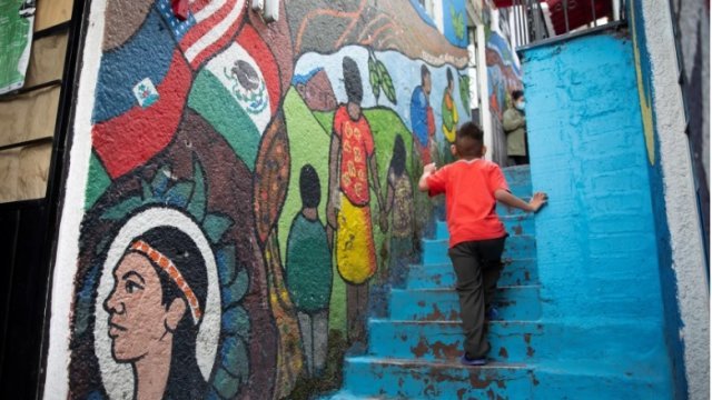 La crisis de migrantes haitianos pone al límite albergues de Ciudad de México