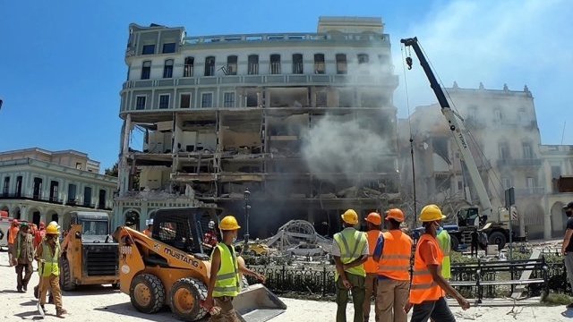 Aumenta a 22 la cifra de muertos tras explosión en Hotel Saratoga en Cuba; hay un niño entre los fallecidos