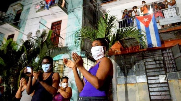 Lo que la prensa privada calla: «Cuba en la recta final de la pandemia»