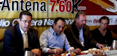 Presentan II Carrera Navideña "Antena 7.60 K"