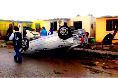 Azota un tornado en Acuña, Coahuila y deja 10 muertos